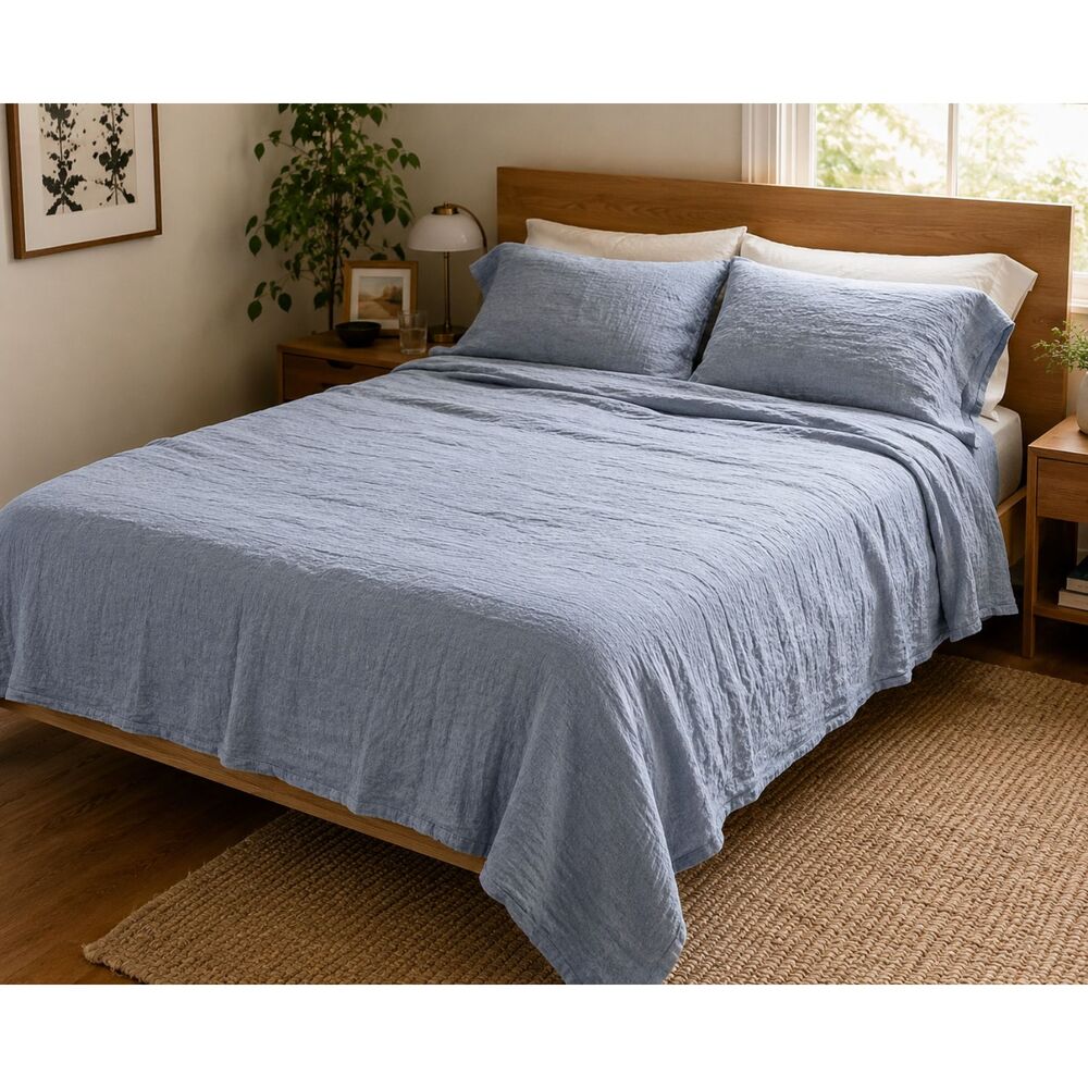 WEST ELM Blue Gray 100% Linen Queen Flat Top Sheet   Size 102 x 90